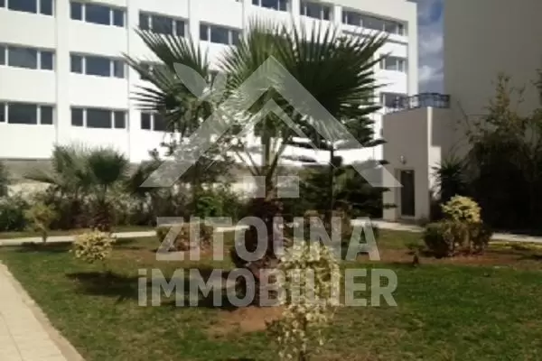 A louer un bel appartement à Lac 2