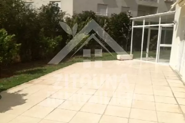 A louer un bel appartement à Lac 2