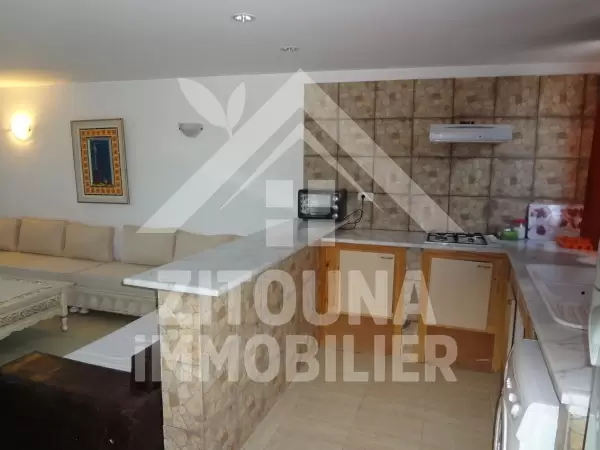 Appartement richement meublé