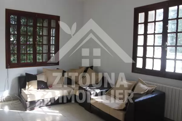 Rez de chaussé de villa à louer