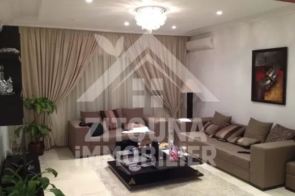 A vendre bel appartement à Gammarth