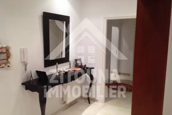 A vendre bel appartement à Gammarth