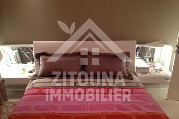 A vendre bel appartement à Gammarth