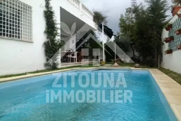 A vendre une magnifique villa à Carthage
