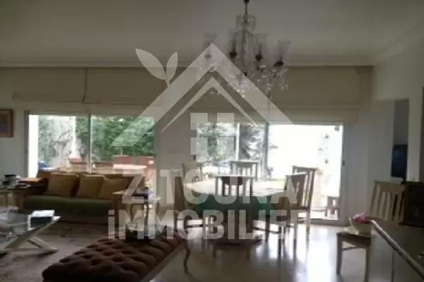 A vendre une magnifique villa à Carthage