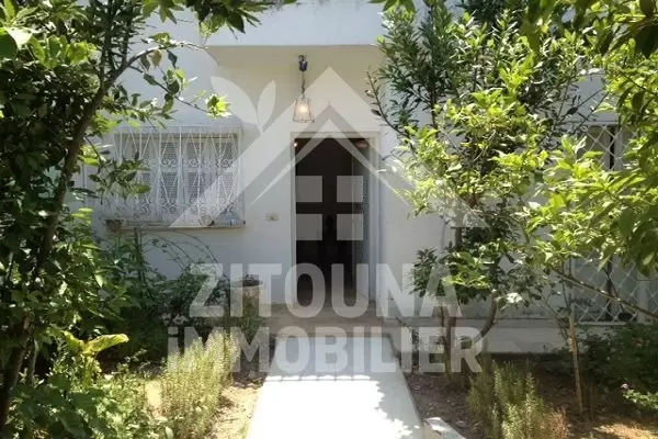 À louer bel appartement aux jardins de Carthage