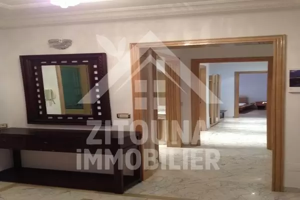 A louer un bel appartement meublé à la Marsa