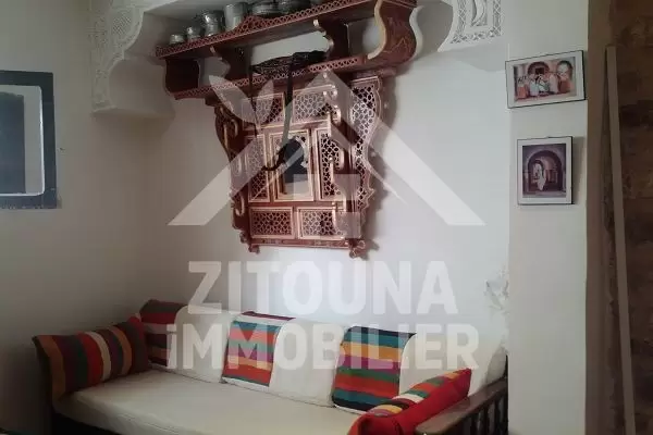 A vendre une villa meublée à Tunis