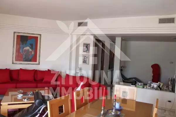 A louer bel appartement meublé