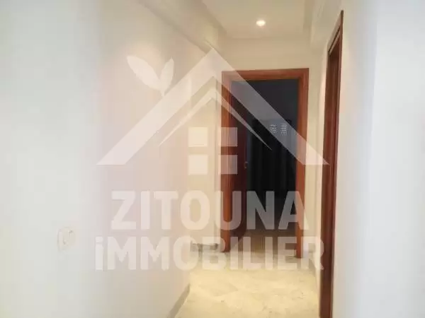 Bel appartement meublé