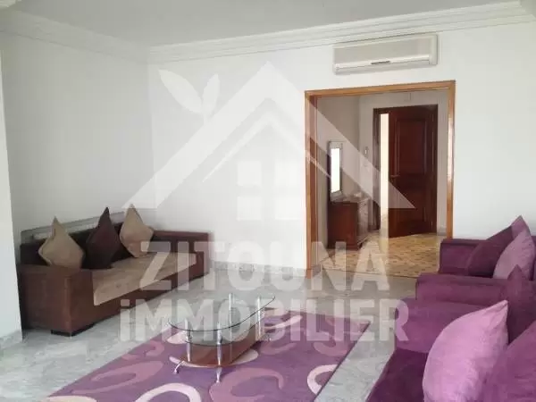 Bel appartement meublé