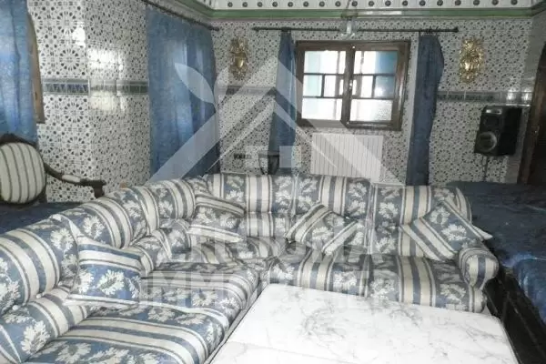 Villa à saisir à Raoued