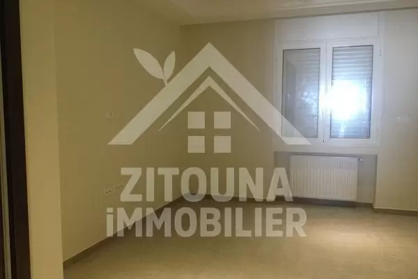 A louer bel appartement à Ain Zaghouan