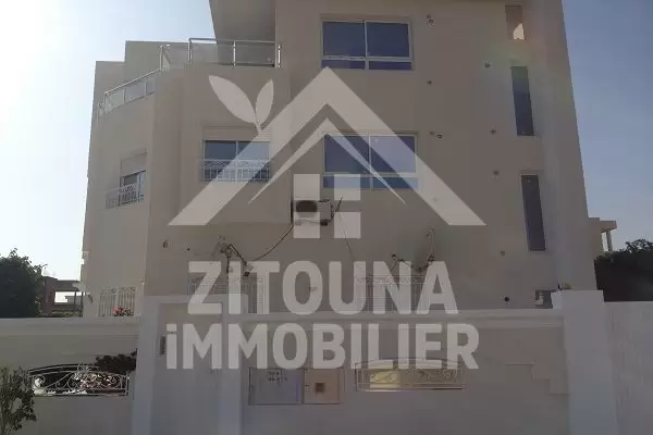 A louer bel appartement à Ain Zaghouan