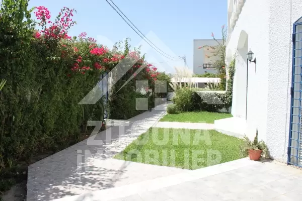 Villa à louer à Marsa Nassim