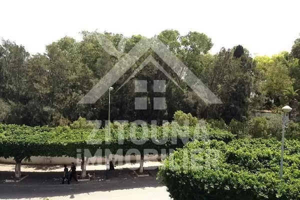 A louer bel appartement à la Marsa saf saf