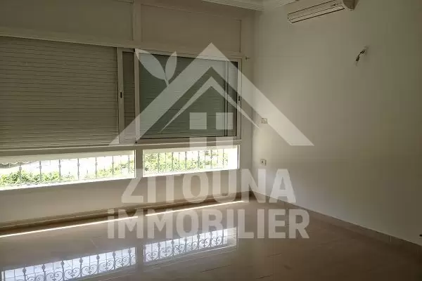 A louer bel appartement à la Marsa saf saf