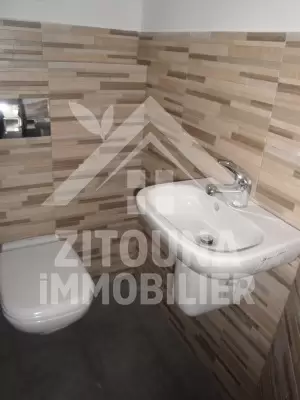 Etage de villa à louer