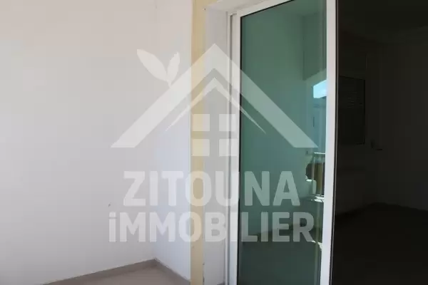 Etage de villa à louer