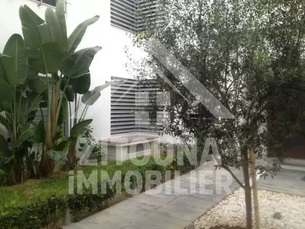 A louer bel appartement meublé