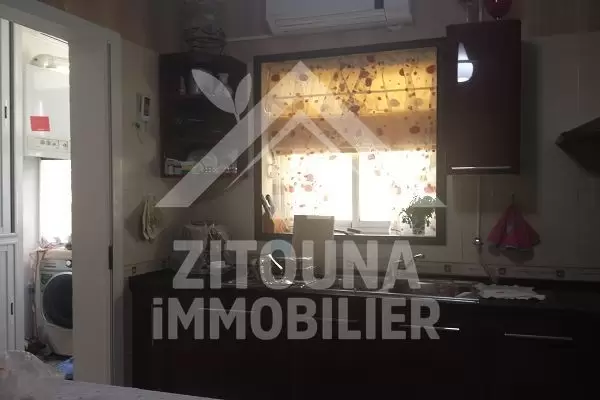 A vendre un bel appartement à Ain Zaghouan