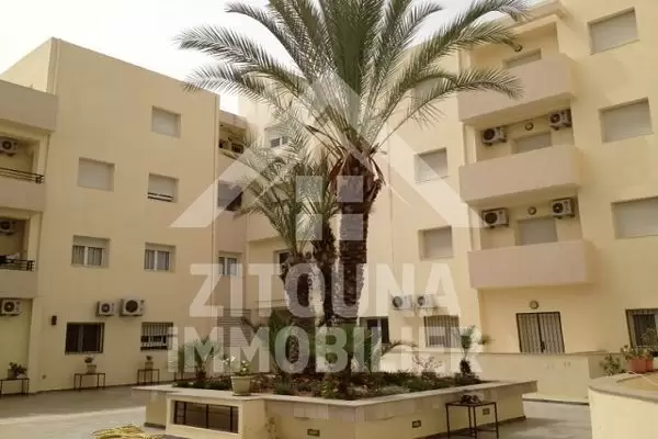 A louer un bel appartement meublé à Lac 2