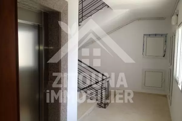 A louer un bel appartement à Gammarth