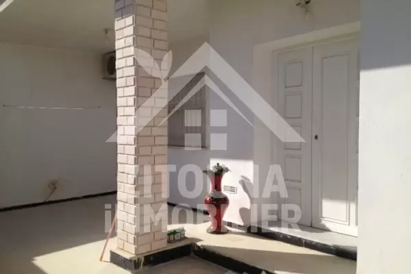 A louer un rez de chaussée de villa