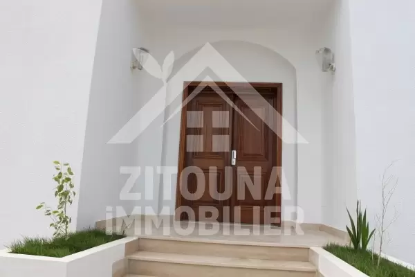 Villa neuve à louer