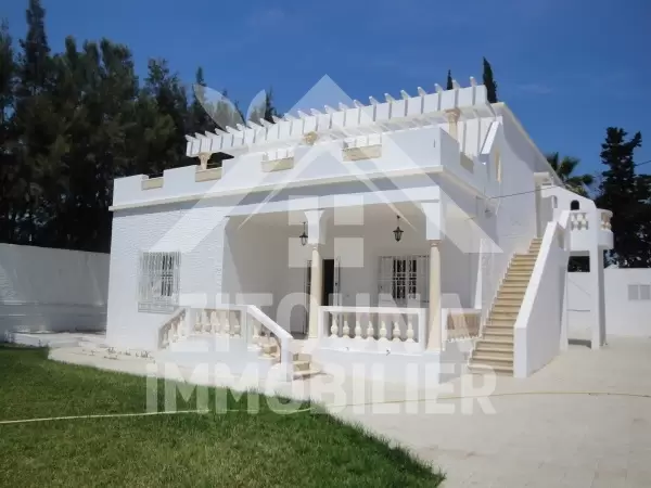 Villa avec deux étages indépendant