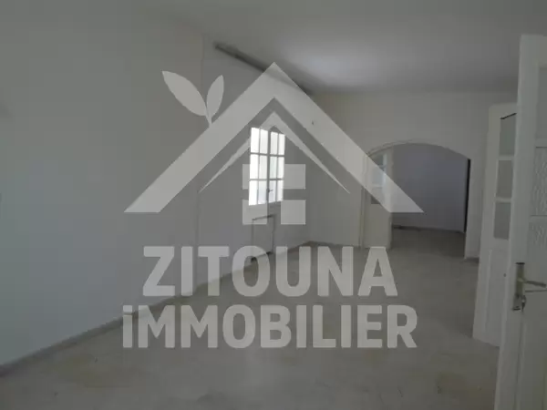 Villa avec deux étages indépendant