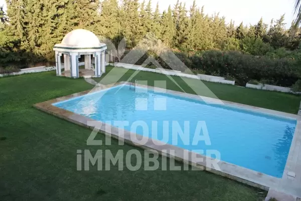 Belle Maison à Vendre à Hammamet