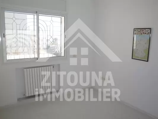 Etage de villa à louer