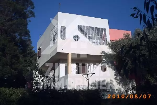 A louer une belle villa à Tabarka