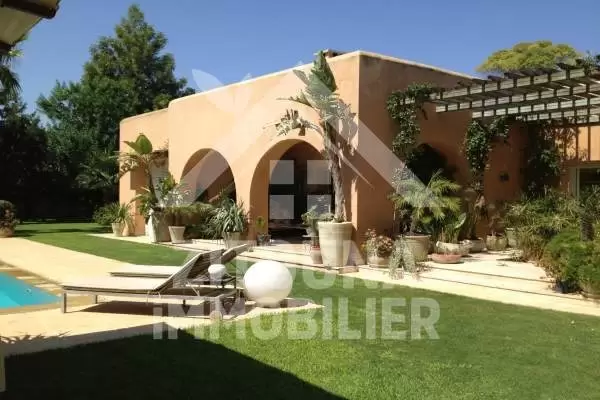 A louer une trés belle villa.....