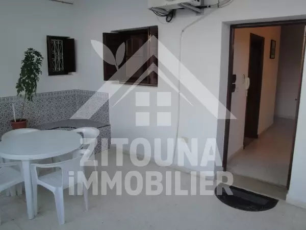 Etage de villa à louer