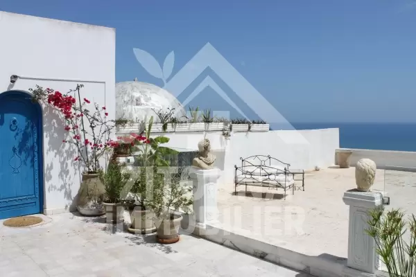 Belle maison à louer à Sidi Dhrif, quartier de privilége