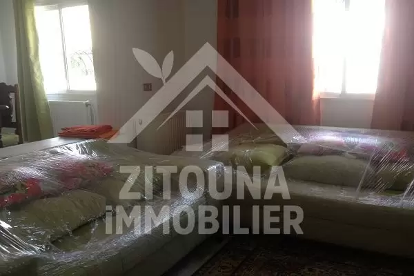 A louer un beau duplex à La Marsa plage