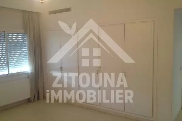 A louer une bel appartement à la Marsa