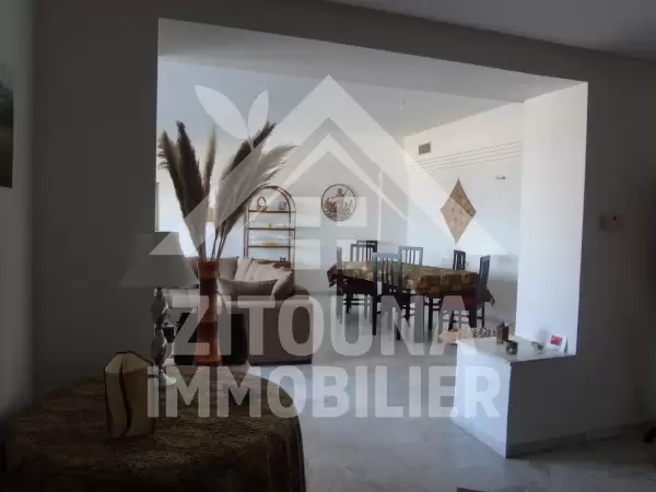 Appartement entièrement meublé et équipée