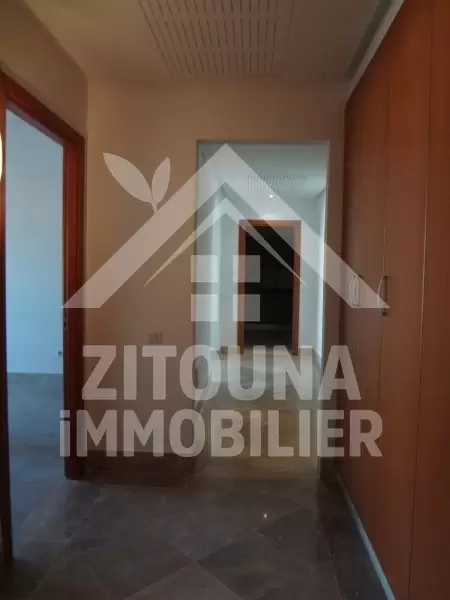 A louer très bel appartement haut standing