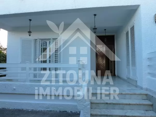 Rez de chaussée à louer