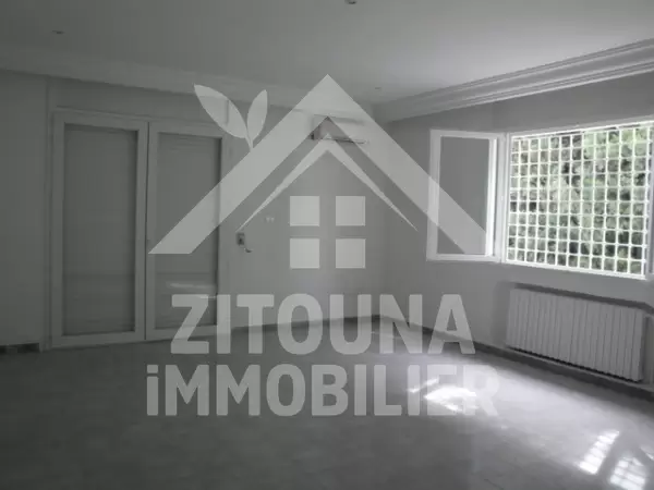 Villa à louer avec piscine