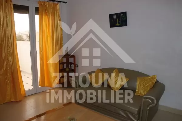 Etage de villa à louer meublé