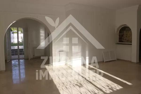 Villa à louer à Marsa Les Pins
