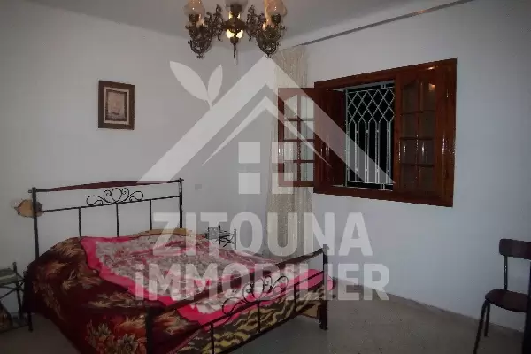 Etage de villa meublée à louer à la marsa