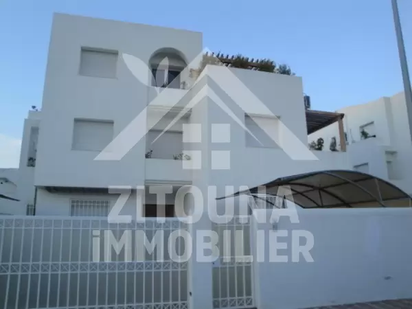 Appartement à louer dans résidence gardée