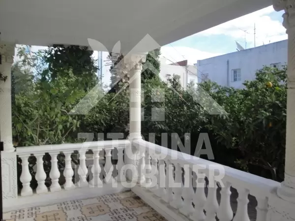 Rez de chaussée à louer