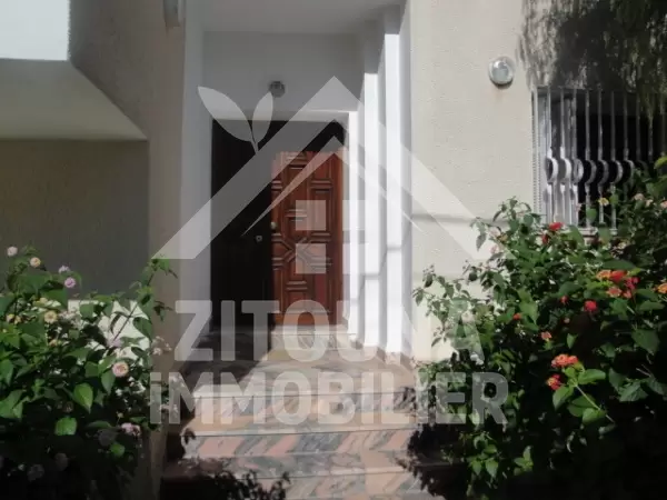 Villa à louer à Cité Les Juges