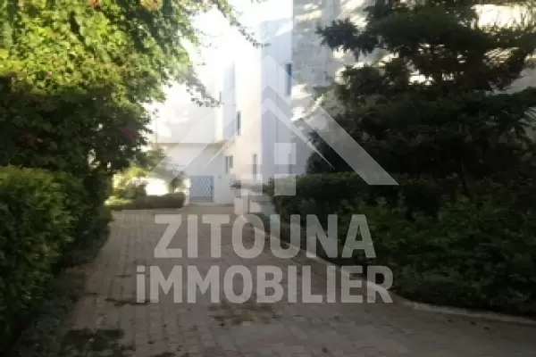 A louer un rez de chaussée de villa